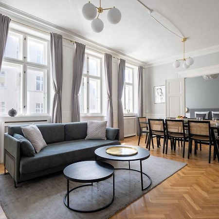 Lavish 4Br Apartment In The Heart Of Cph By The Canals Kopenhagen Buitenkant foto
