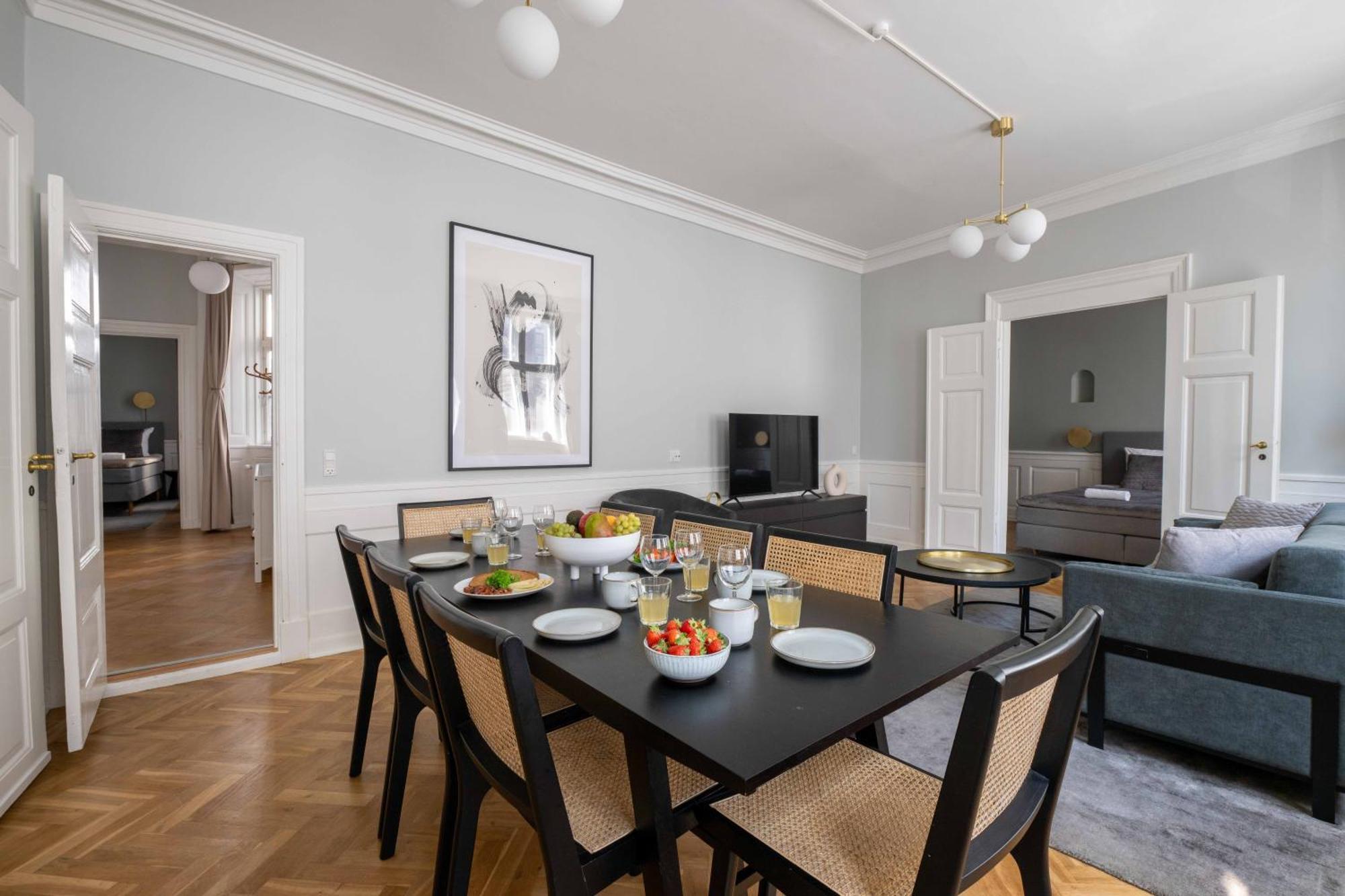 Lavish 4Br Apartment In The Heart Of Cph By The Canals Kopenhagen Buitenkant foto